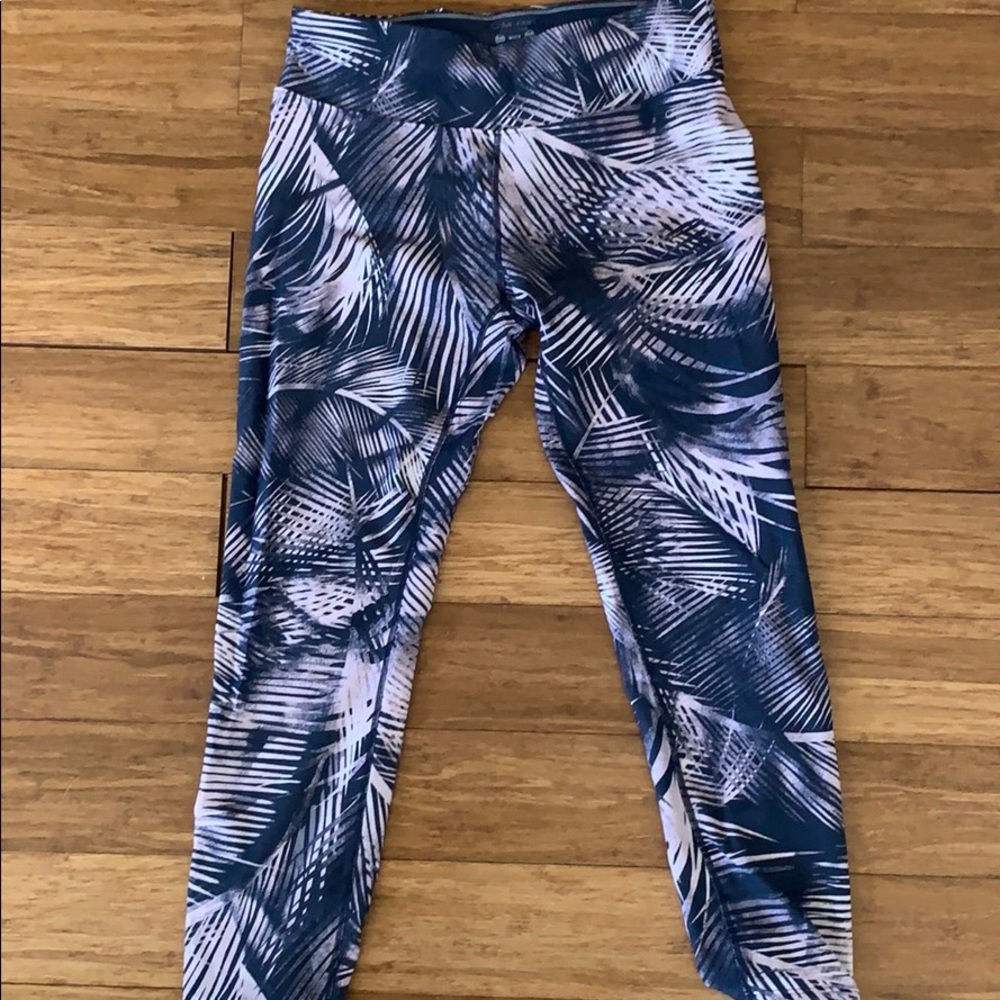 Calvin Klein Workout Leggings Size M